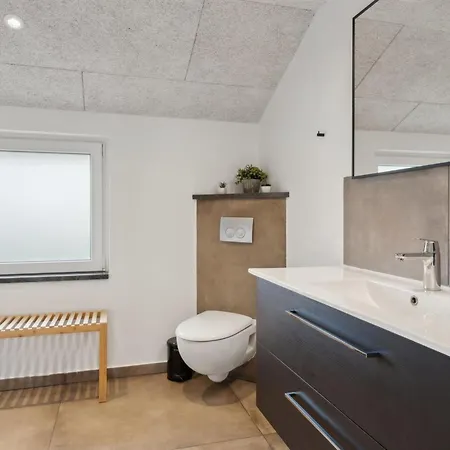 Akira - 250m From The Sea By Interhome Feriehus *